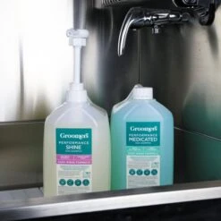 Groomers PerformanceGroomers Performance Shine Shampoo -Clippers Shop groomers performance shine shampoo p17784 14162 medium