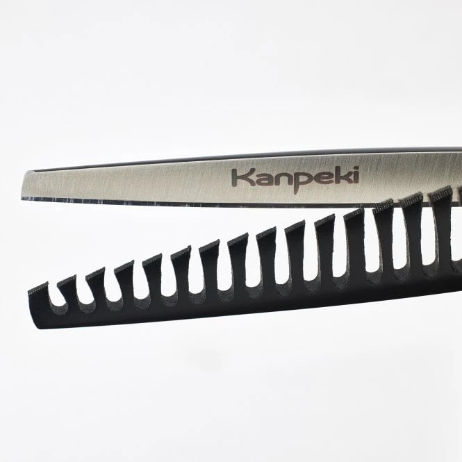 Kanpeki Blackbird Kanpeki Blackbird 6.5” 18T Chunker Scissor 2 Kanpeki Blackbird Kanpeki Blackbird 6.5” 18T Chunker Scissor - Image 2